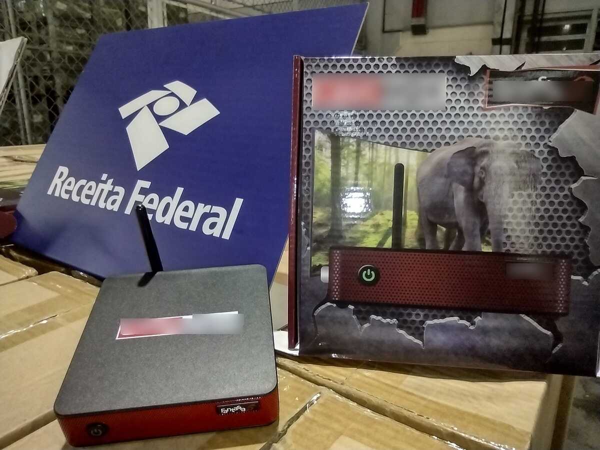 Receita Apreende Receptores Para Pirataria De Tv Avaliados Em R 8 Mi Em Santos Diario Do Litoral