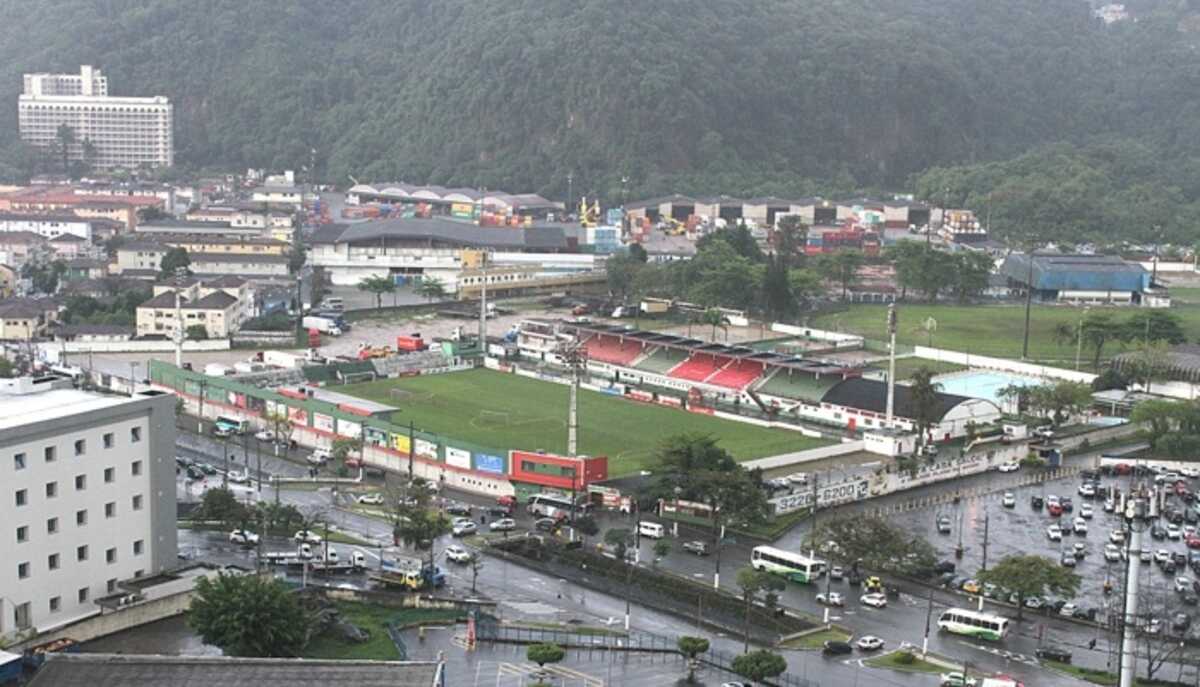 Governo vende terrenos da Portuguesa Santista e Portuários