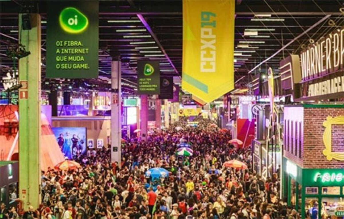 Ingressos para edição presencial de CCXP em 2022 chegam a R 12 mil