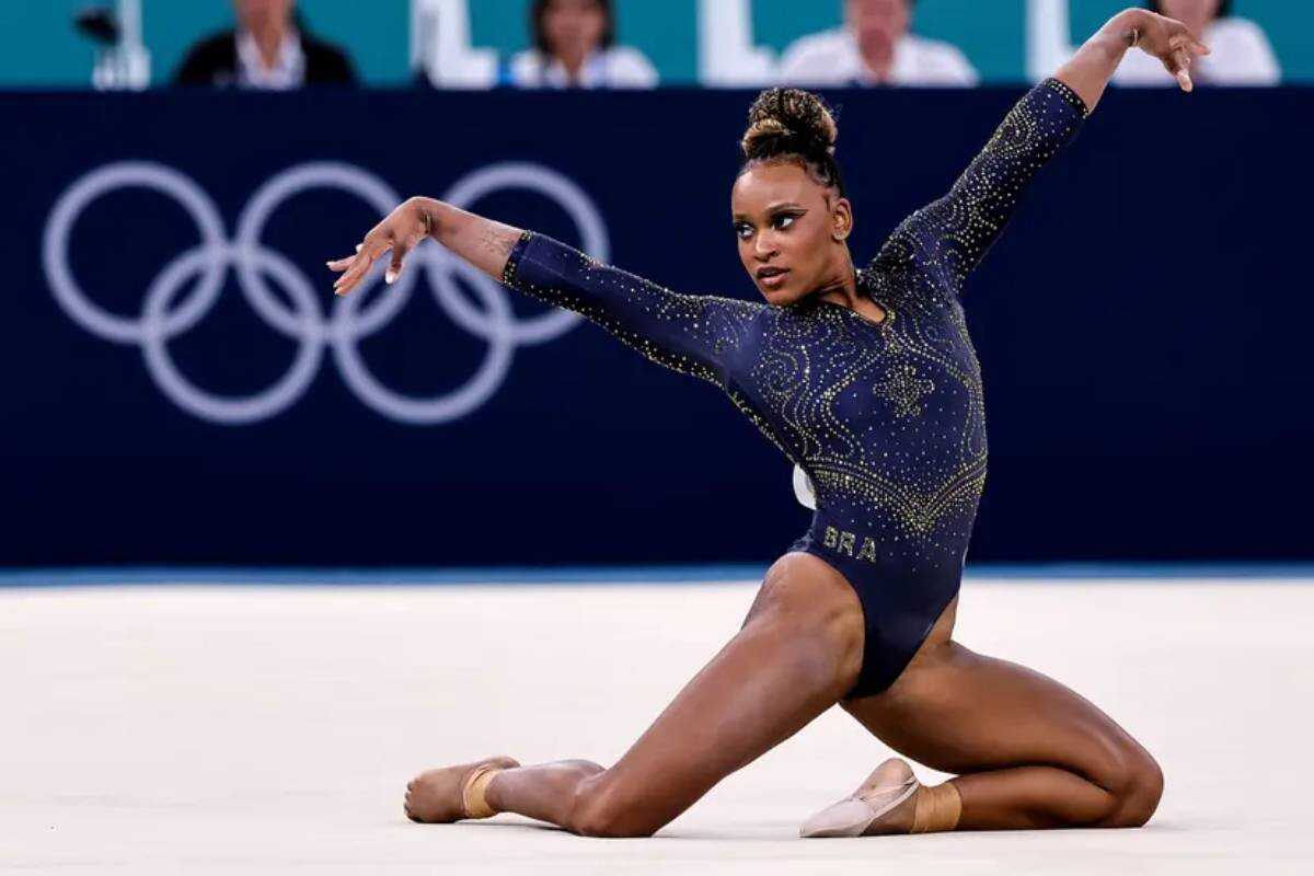 Rebeca Andrade conquista a medalha de prata em Paris 2024 Diário do Litoral