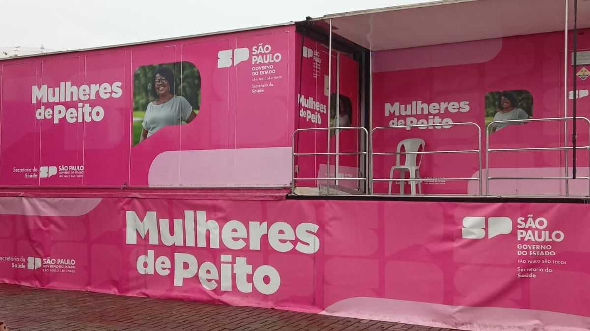 São Vicente recebe carretas com cursos gratuitos e exames de mamografia