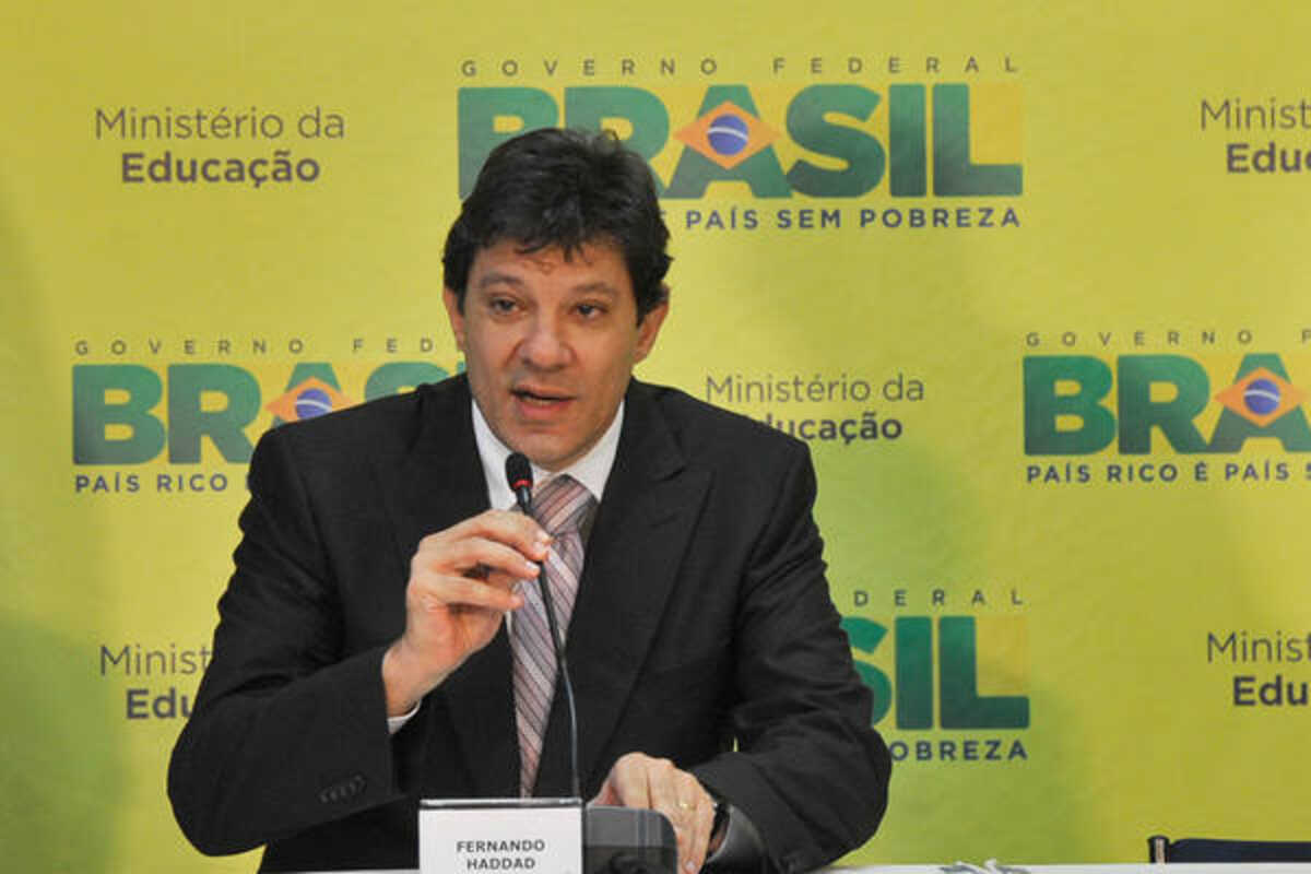 Balanço de primeiro ano do governo de Fernando Haddad 2013- Prefeitura de  São Paulo