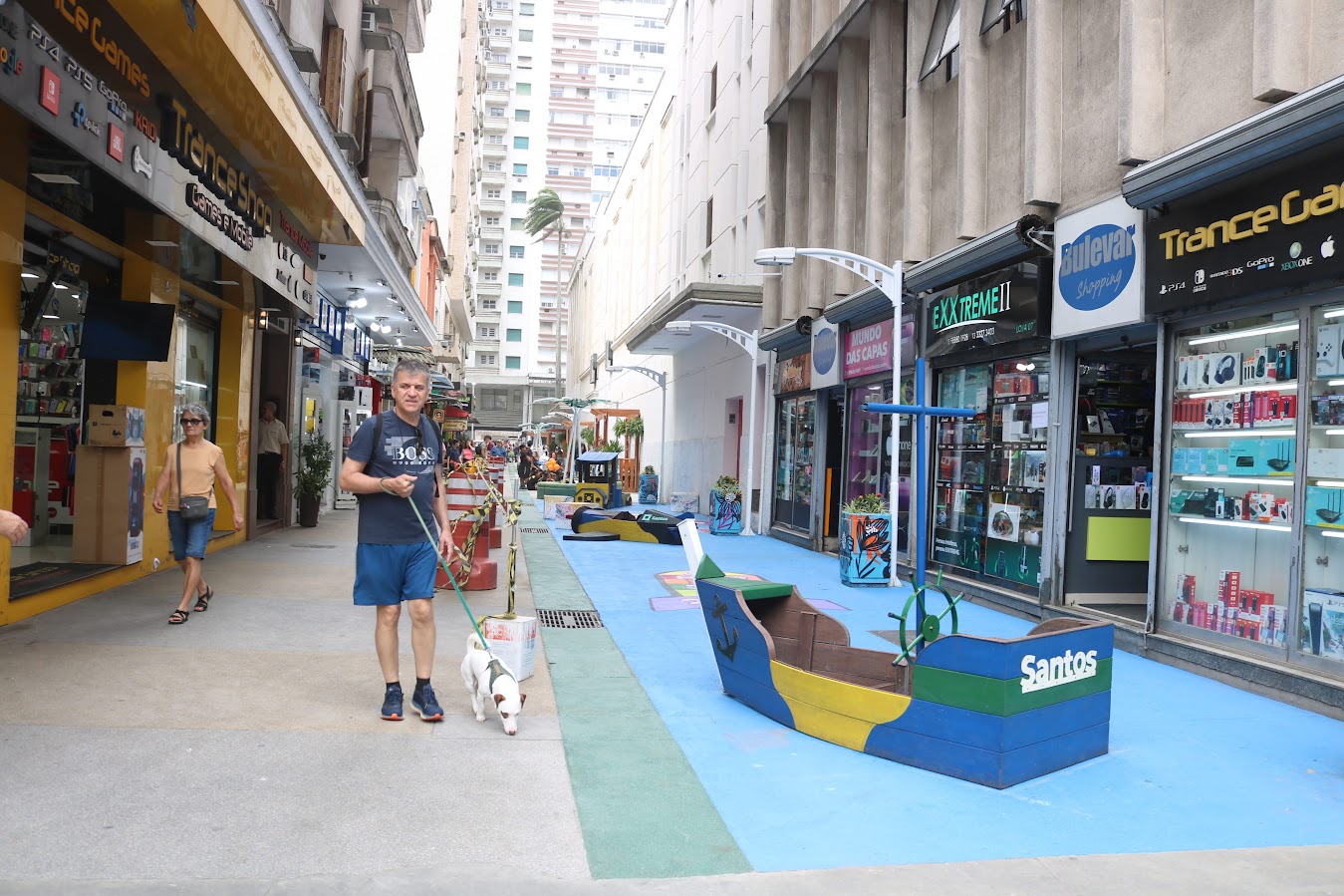 Bulevar é revitalizado e se torna mais uma atração no bairro do Gonzaga em  Santos - Diário do Litoral