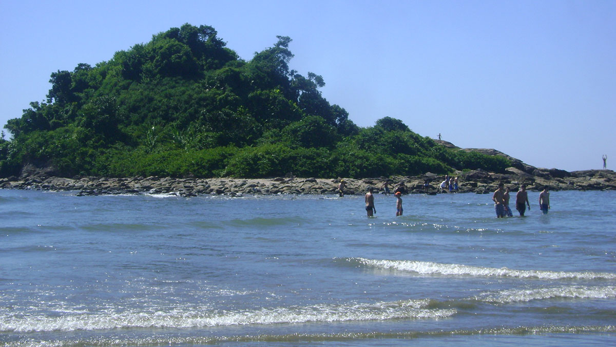 pequena-e-aconchegante-praia-do-litoral-de-sp-e-ideal-para-relaxar 4