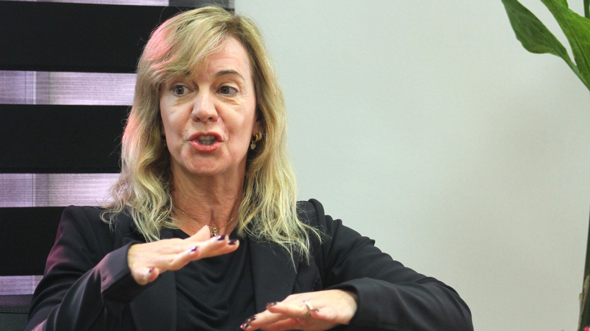 Cristina conta que encontrou um déficit orçamentário de cerca de R$ 54 milhões ao assumir a gestão