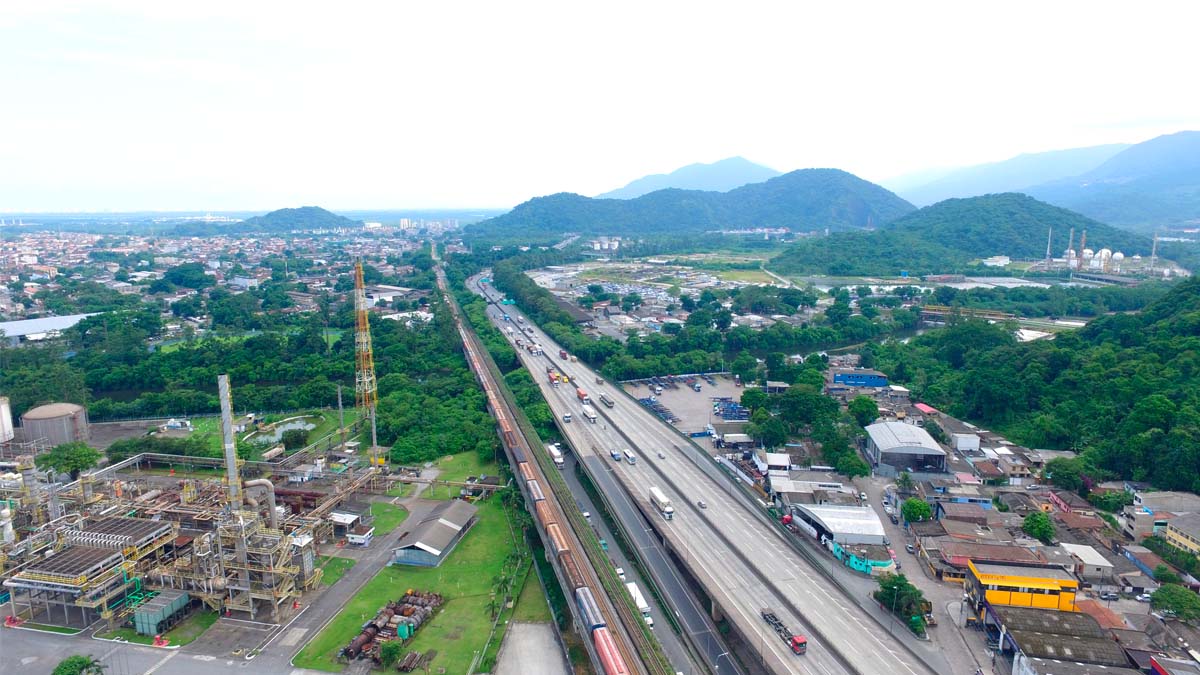 Prefeitura de Cubatão discutem estratégias para equilibrar o boom logístico com melhorias no trânsito e qualificação profissional