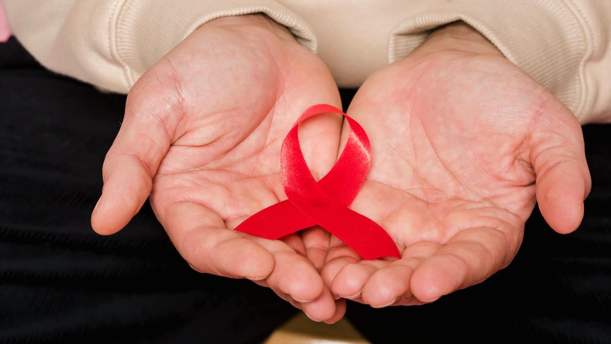 Apesar do aumento, o Boletim Epidemiológico observou uma queda entre os casos de populações mais jovens