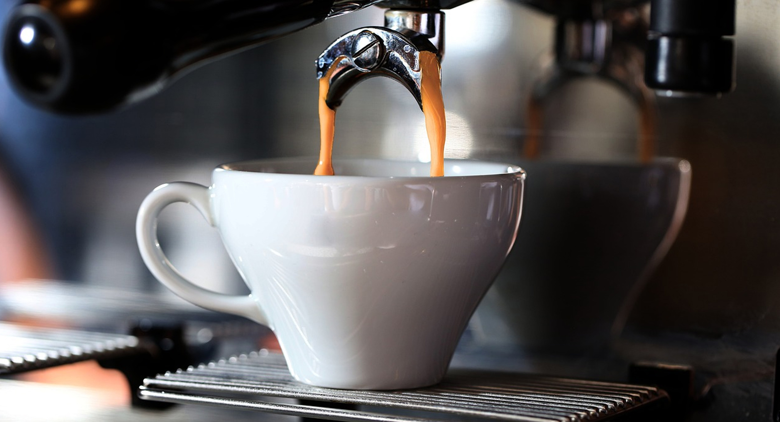 Santos carrega em suas ruas, casarões e no Porto de Santos uma história que atravessa continentes. Pixabay