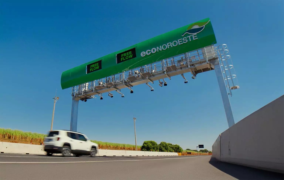 Hoje, quem passa por um pórtico de free flow sem pagar está sujeito a multa de R$ 195,23 e cinco pontos na CNH