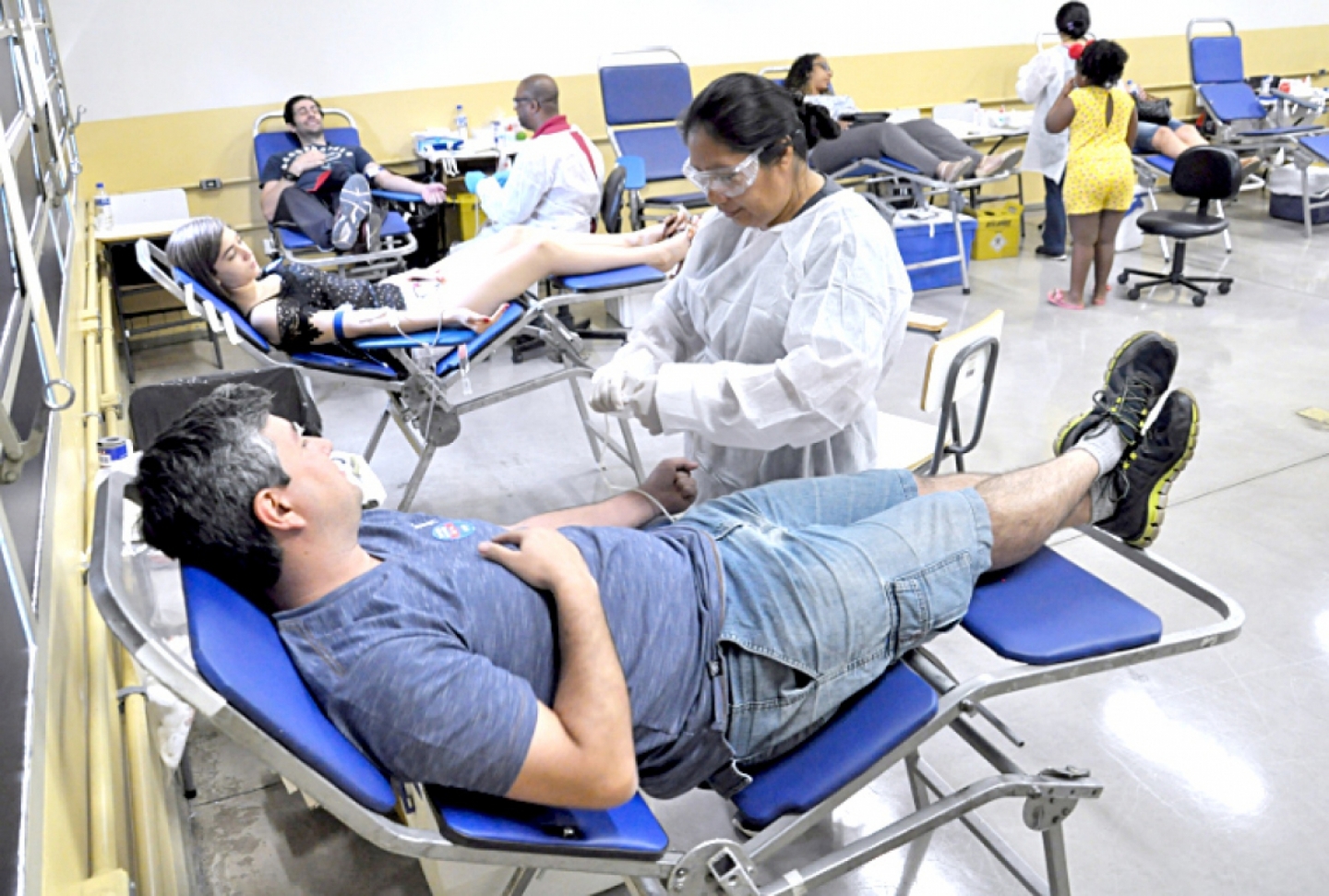Doadores de sangue podem não pagar concursos públicos em Praia Grande - Diário do Litoral