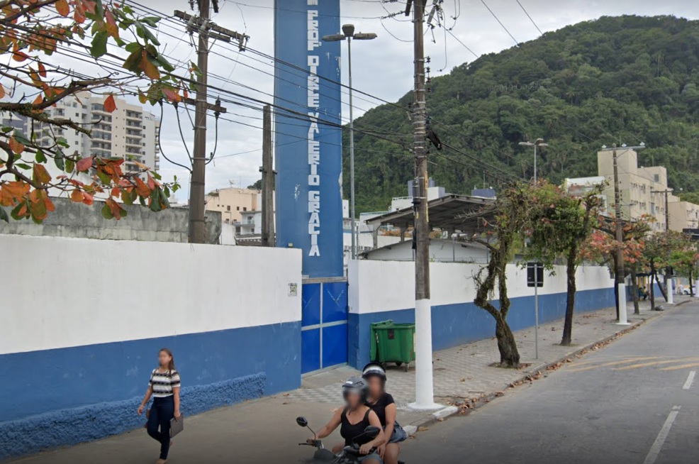 Escola Dirce Valério recebe doação de piano