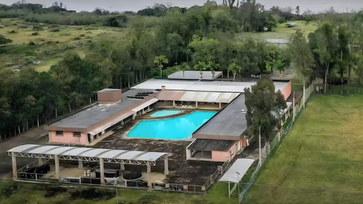 Da euforia ao sossego: conheça o refúgio longe das câmeras de Ronaldinho Gaúcho