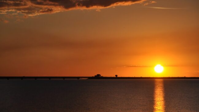 Praia do Pôr do Sol