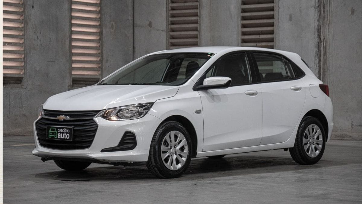 Chevrolet Onix branco