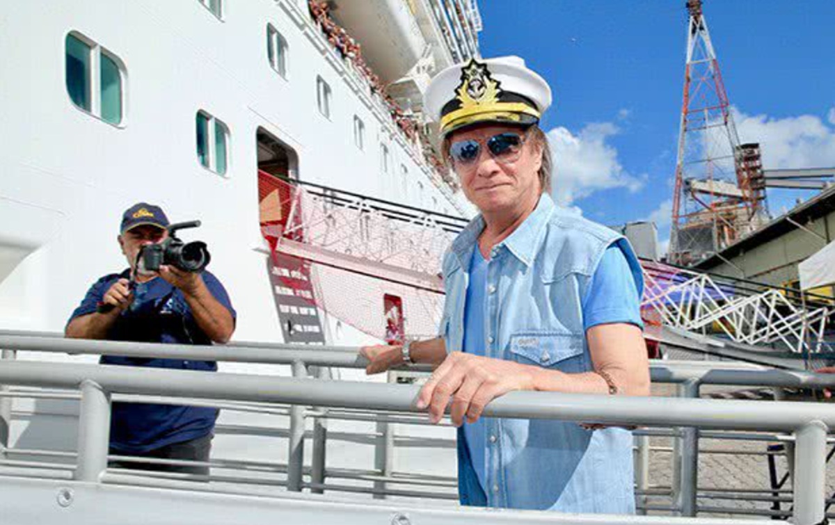 Roberto Carlos já tem data para ‘descongelar’ em dezembro e será em cruzeiro saindo de Santos