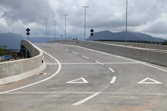 Santos não é a mesma desde que essa estrutura sobre o Rio São Jorge foi erguida