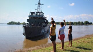 Conhecido como 'navio da esperança', o Doutor Montenegro percorre comunidades isoladas e transforma histórias com saúde e acolhimento (Foto: Reprodução/Facebook/Marinha do Brasil)