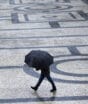 Sol dá só uma palhinha nesta terça antes da chuva se mudar de vez para o Litoral