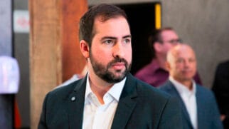 Kayo Amado, prefeito de São Vicente, está focado nos seus objetivos com a cidade