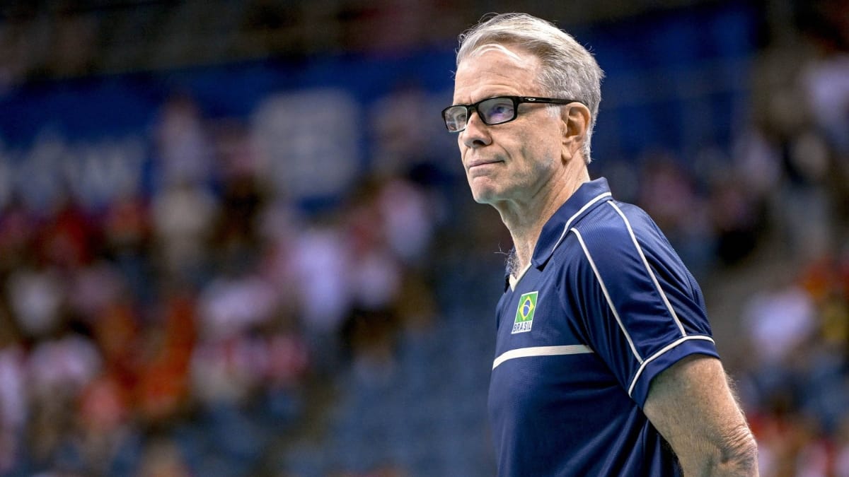 “Pensei em jogar meu tênis no Bernardinho, ele acabou com meu sonho”