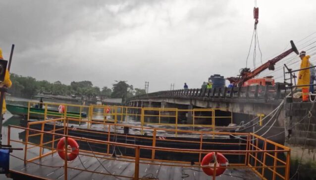 A imagem mostra a ponte do Casqueiro