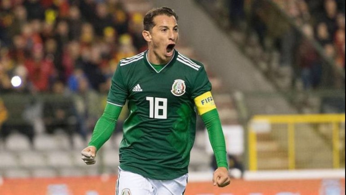 Meio-campista mexicano esteve em 5 edições de Copa