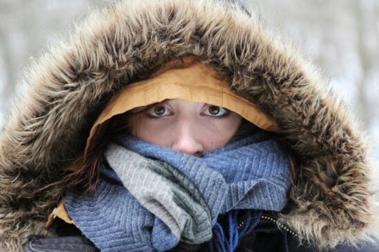 Mulher com frio