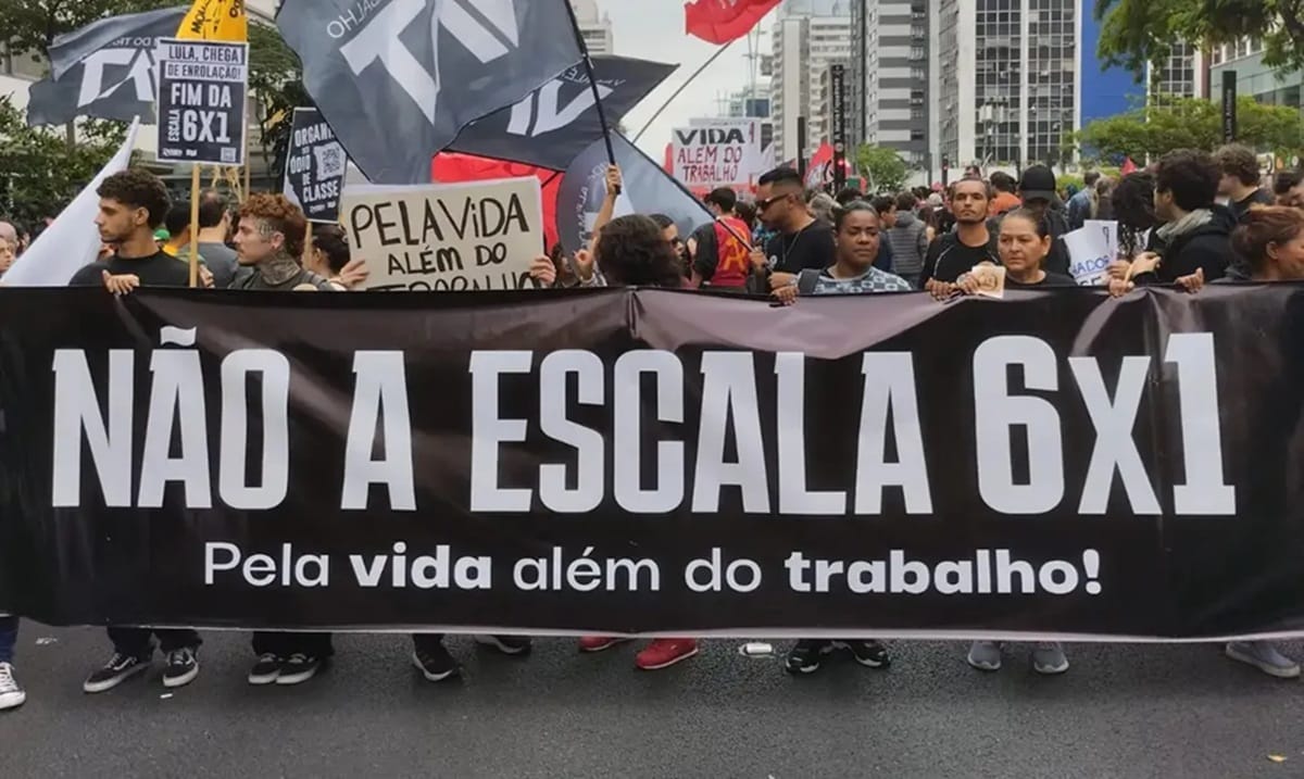 Manifestação a favor do fim da escala 6x1