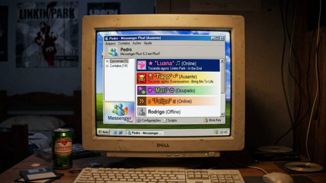 Tela do MSN aberta em um pc dos anos 2000; programa era ilegal e trouxe problemas à Microsoft