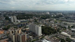 A imagem mostra a cidade de Diadema