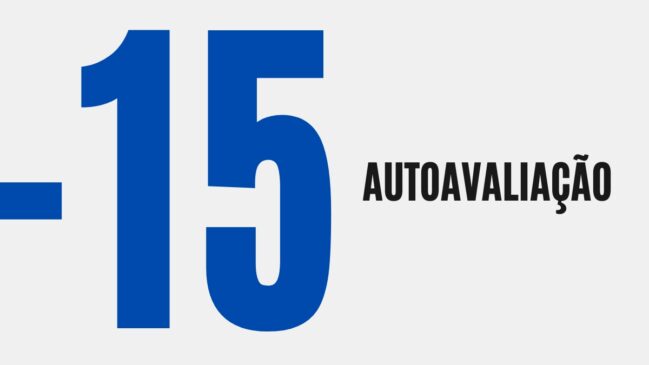 Card com fundo cinza claro apresentando o número indicador "-15" em azul escuro e o texto em preto "Autoavaliação".