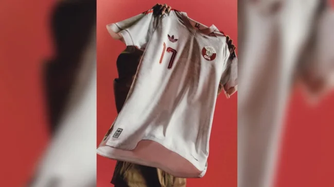 Camisa 2 (Away) do Catar / Divulgação