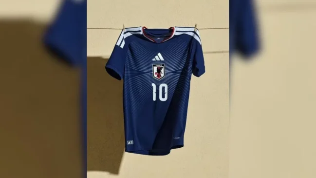 Camisa 1 (Home) do Japão / Divulgação
