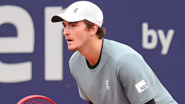 Fim da linha! João Fonseca é superado por Jakub Mensik e é eliminado em Roland Garros; confira seu próximo torneio