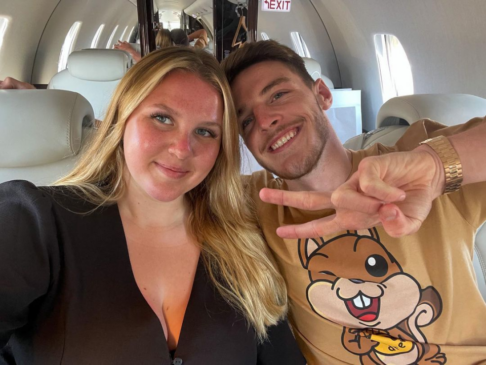 Juntos desde os tempos de escola, Declan Rice e Lauren Fryer construíram uma história de cumplicidade que já dura oito anos. /Redes Sociais