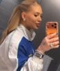 ‘Brasilcore’: Virginia estreia na Globo para a Copa com look que mistura jaqueta de R$ 200 e relógio de R$ 2 milhões