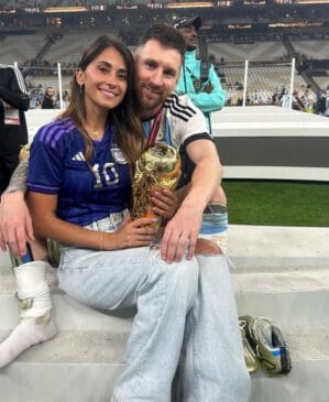 Uma amizade que começou no mercado de bairro em Rosário sobreviveu à distância e se transformou no casamento mais sólido do futebol internacional. /Redes Sociais
