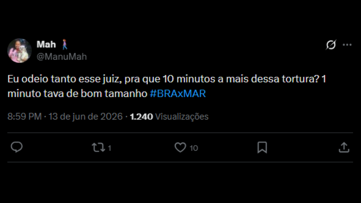 Comentário de usuário de rede social sobre a estreia do Brasil na Copa