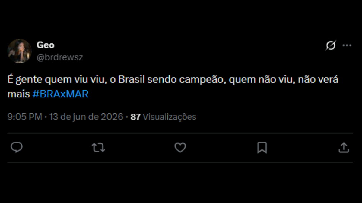 Comentário de usuário de rede social sobre a estreia do Brasil na Copa