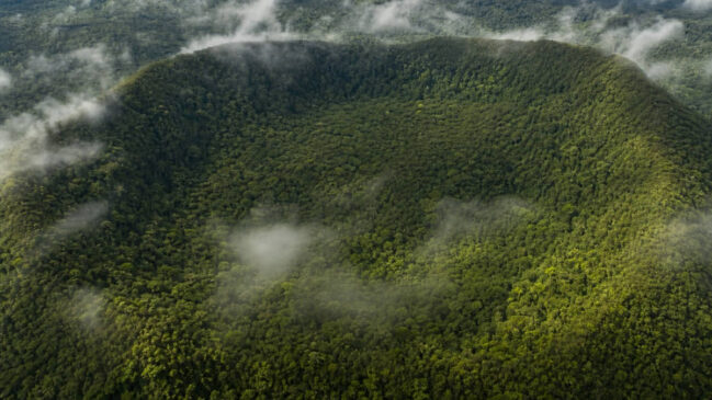 Cientistas mapeiam caldeira de gigante adormecido sob a vegetação densa no norte do Brasil