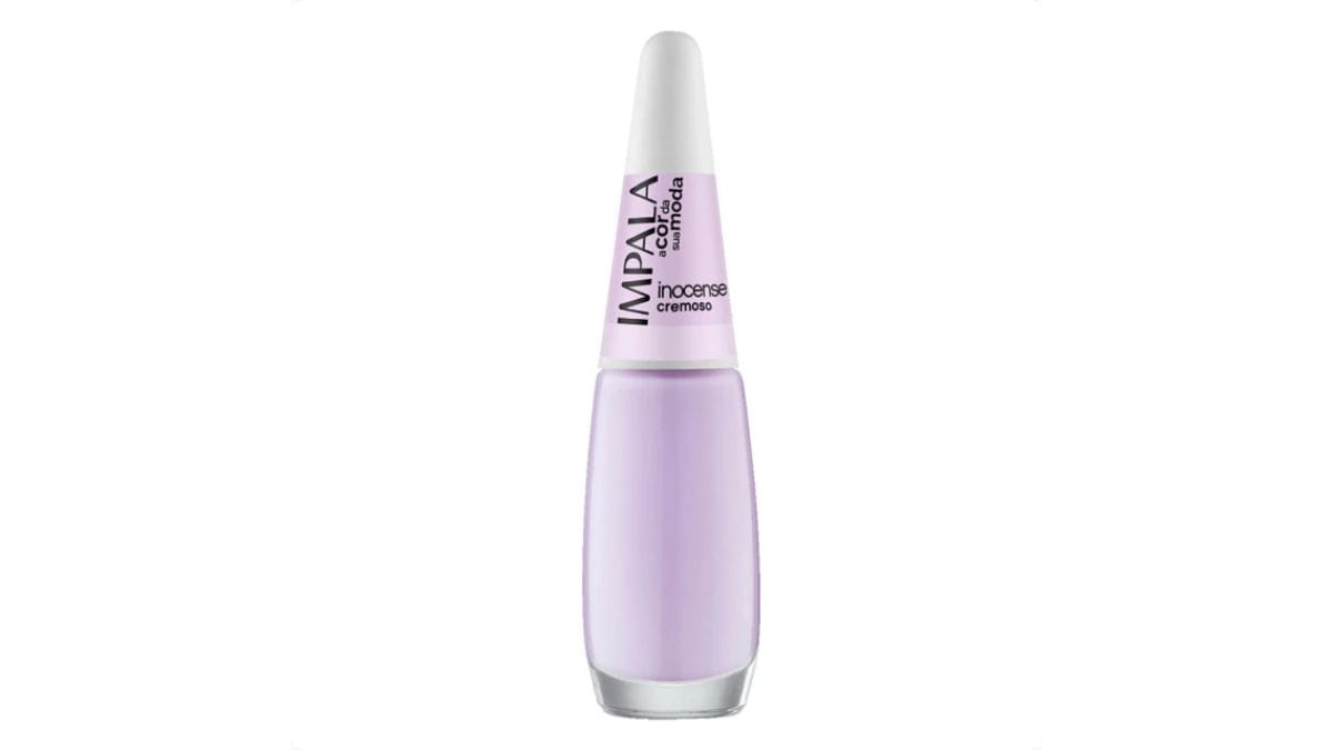 Frasco de esmalte lilás sobre fundo neutro