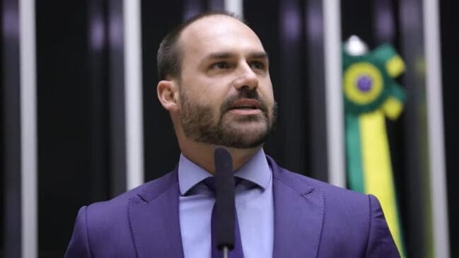 Eduardo foi condenado a quatro anos e dois meses de prisão pelo crime de coação no curso do processo.