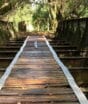 Ponte de 20 metros desaparece e reaparece a 180 km em caso que desafia a lógica