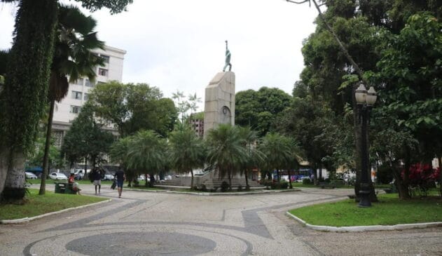 A Prefeitura oficializou um acréscimo de R$ 504 mil no contrato da obra, elevando o investimento total para aproximadamente R$ 2,9 milhões