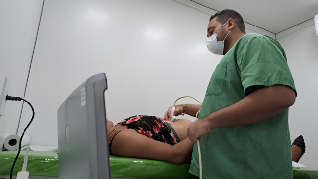 Guarujá começa ação para realizar 100 exames de ultrassom gratuitos por dia; entenda