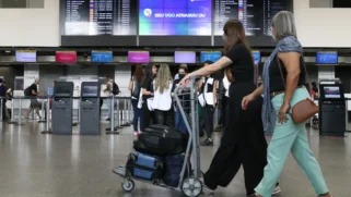 Estudo com 196 aeroportos revela contraste entre o terminal catarinense e os principais hubs paulistas, como Guarulhos e Congonhas (Foto: Rovena Rosa/Agência Brasil)