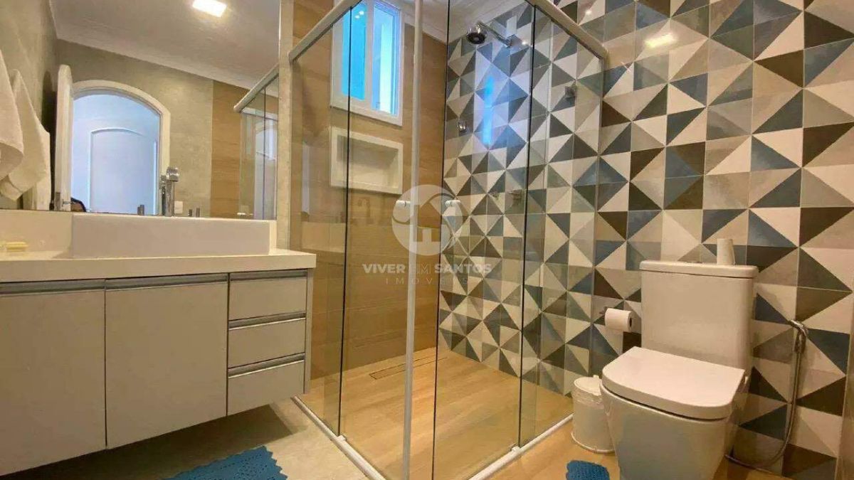 Registro da mansão de luxo em Santos