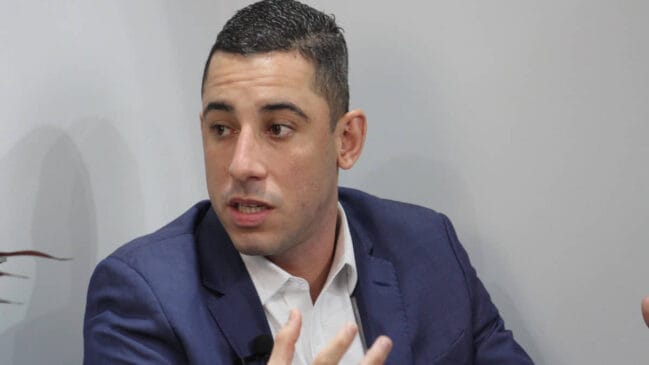 Mário Tito, secretário executivo do prefeito Kayo Amado, no estúdio do DL