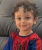 Garotinho de 2 anos compra sofá de R$ 2 mil sozinho e pais só descobrem quando o móvel chega
