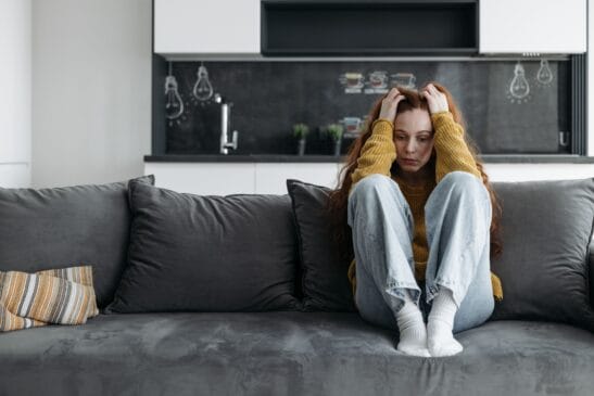 Nutricionista alerta para os perigos de copiar dietas restritivas de influenciadores e cortar carboidratos, hábitos que geram estresse fisiológico e reduzem a necessidade de glicose para o cérebro/Pexels